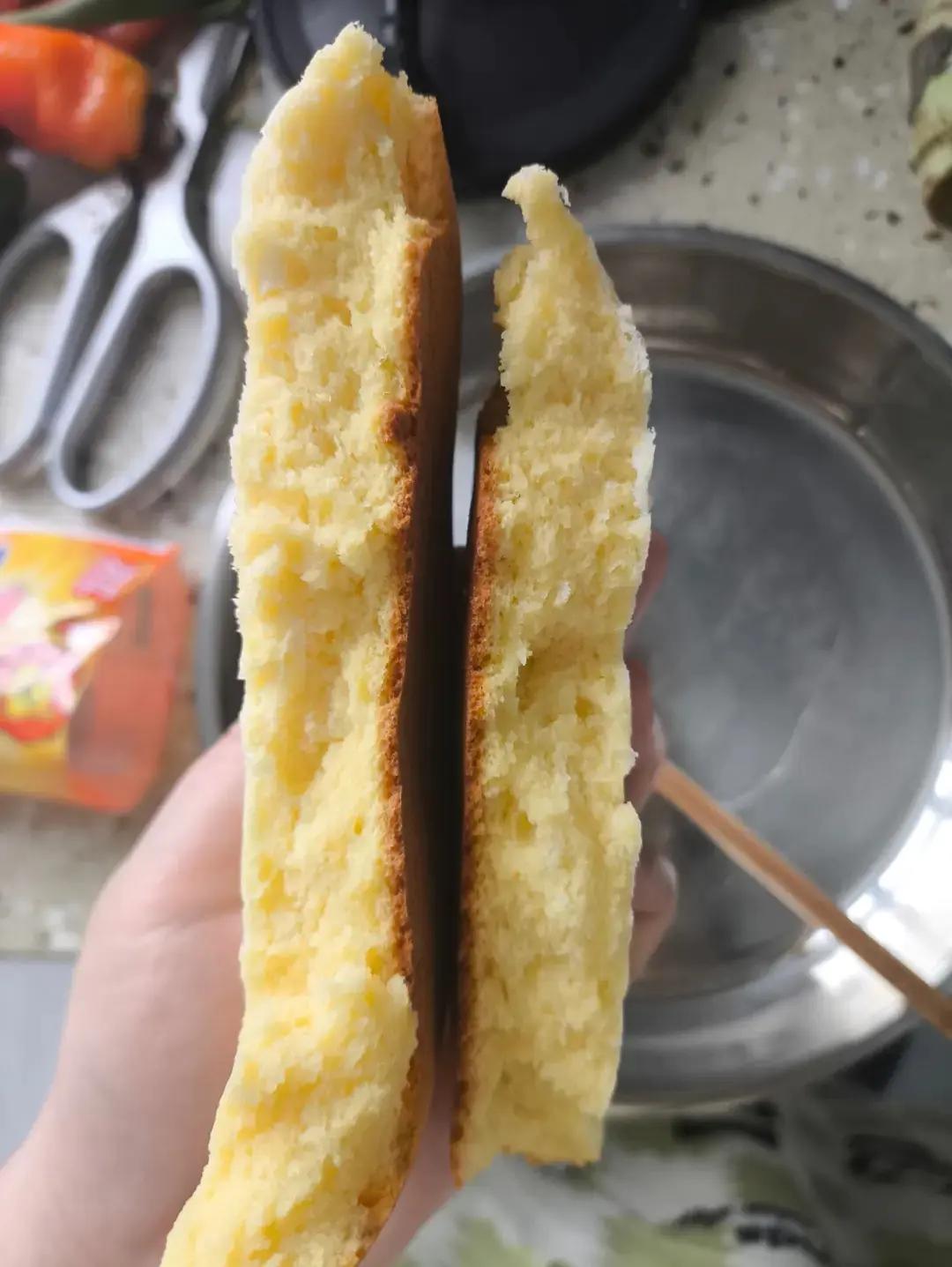 简单的电饭锅蛋糕(不用秤版)