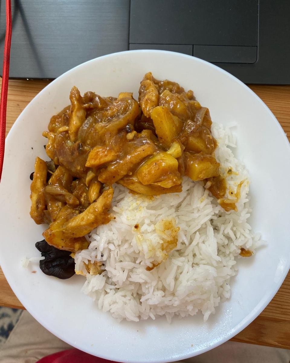 咖喱鸡肉饭