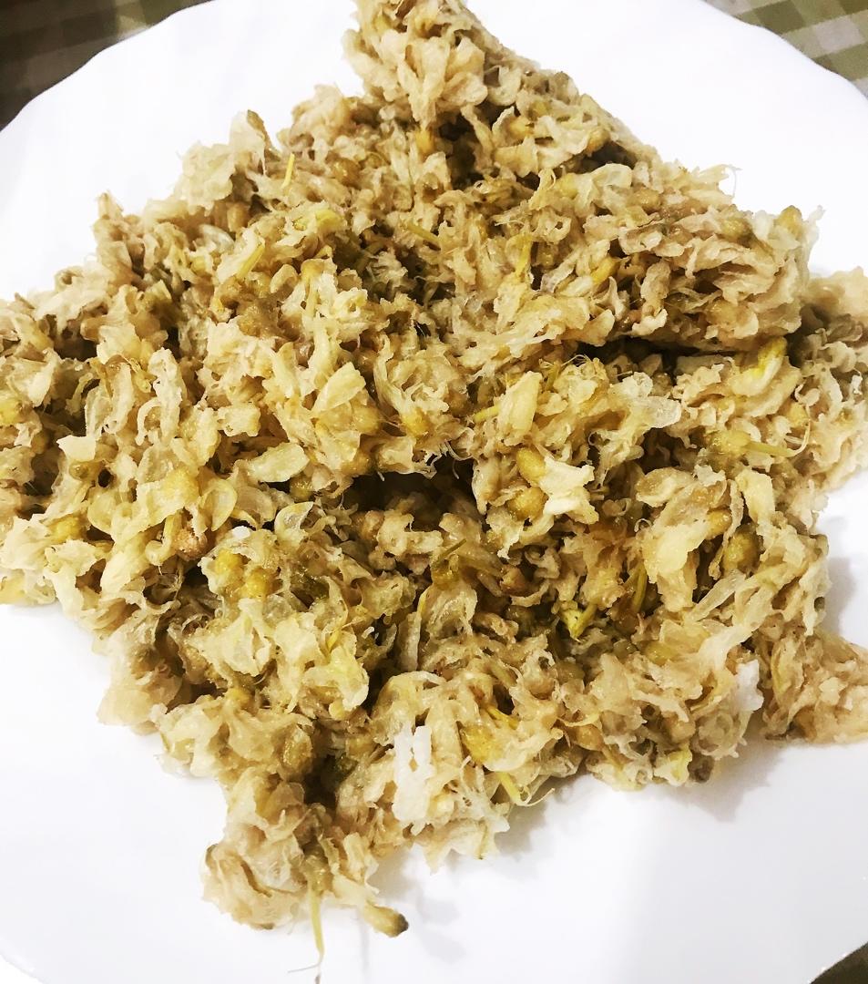 槐花麦饭－春天的味道