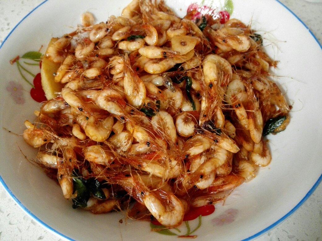油爆河虾