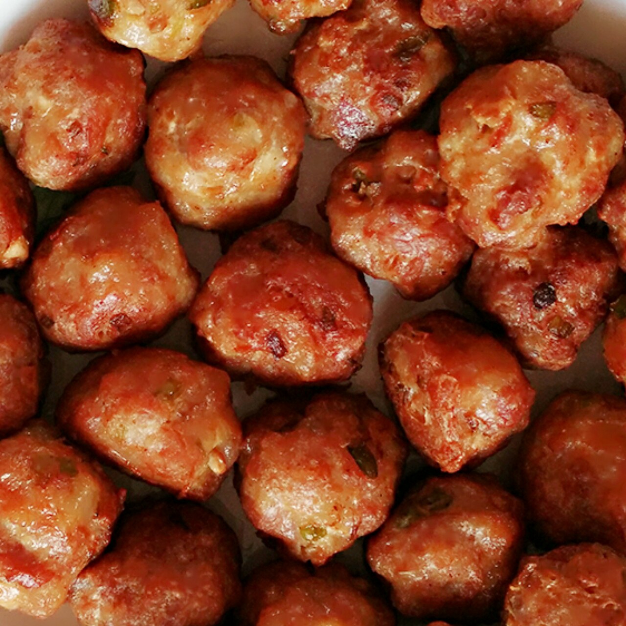 炸猪肉丸子