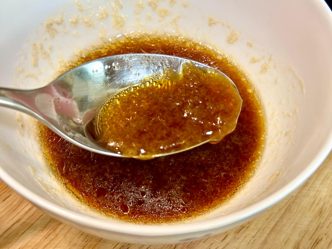 【萬(wàn)能蒜泥汁】蘸餃子拌菜涼面！百搭蘸料配方??的做法 步驟7