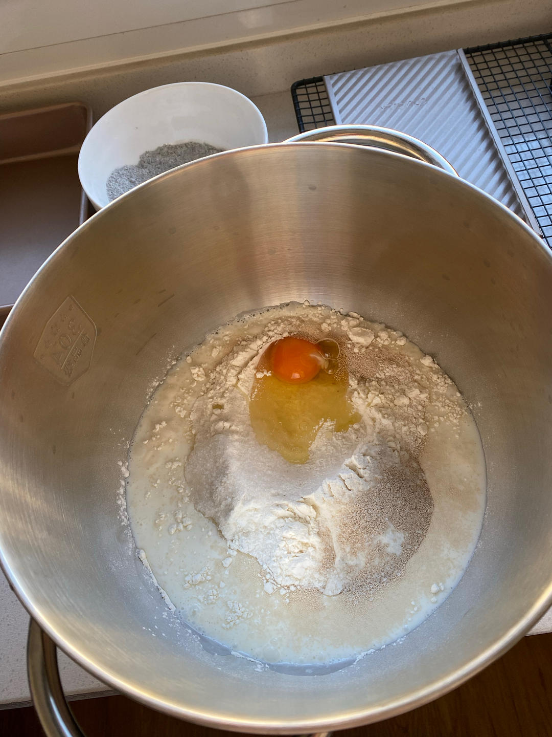 纯奶手撕吐司的做法 步骤1