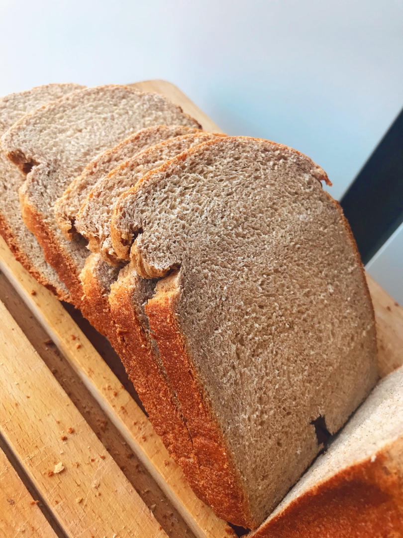 松下面包机做100%全麦黑麦吐司