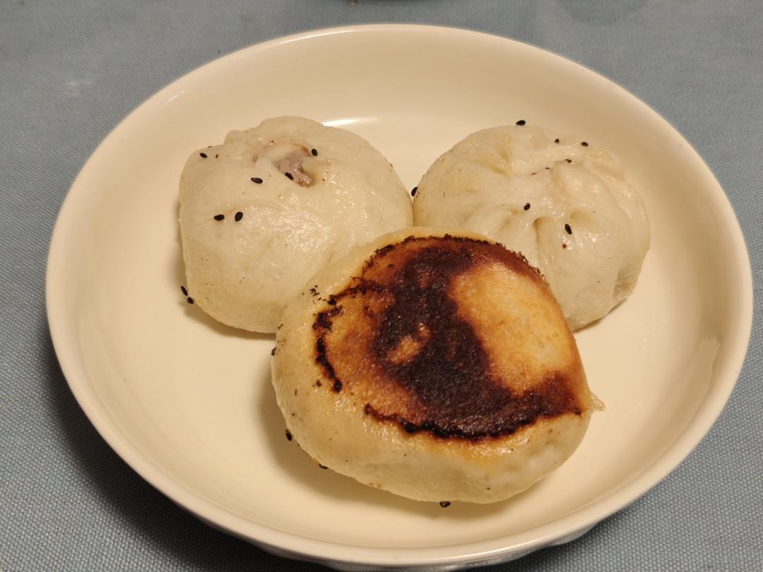 水煎包（韭菜虾仁粉丝）