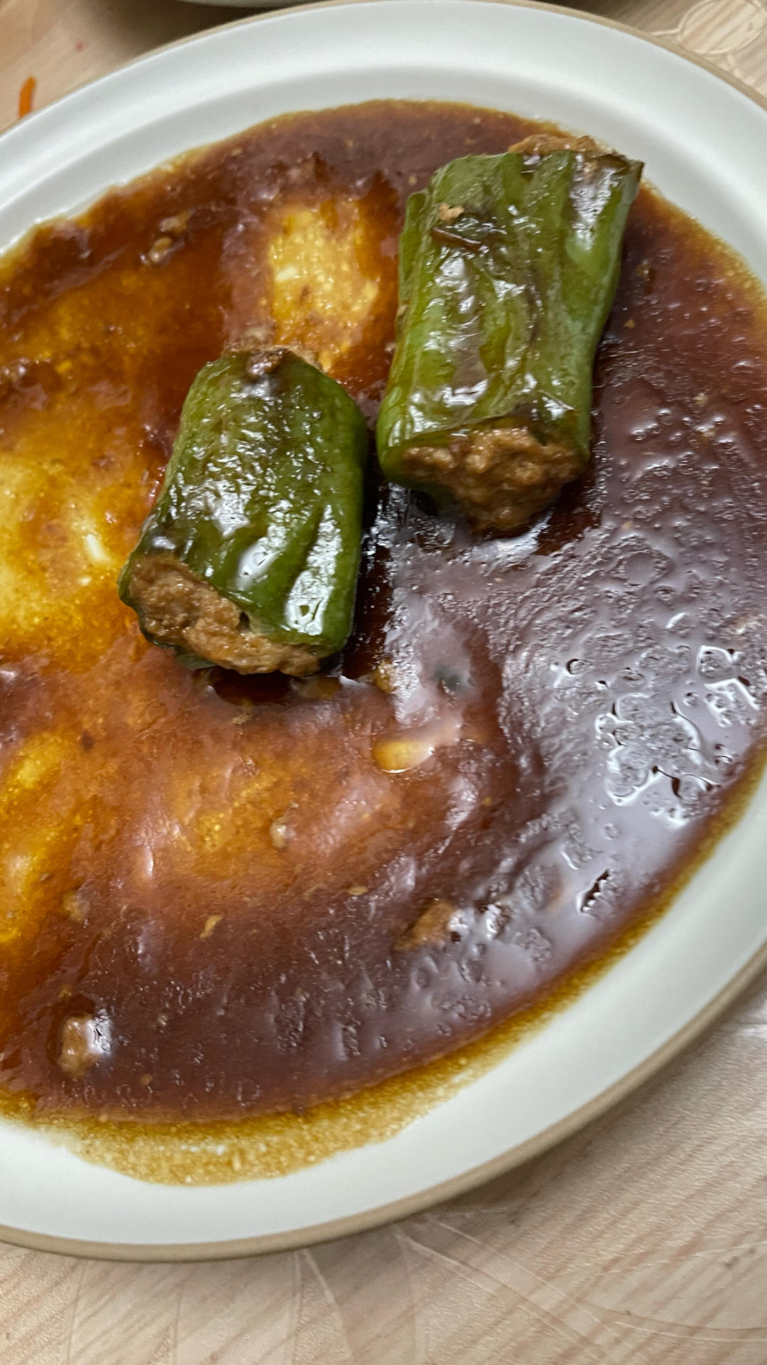 下饭菜“青椒酿肉”，香糯多汁鲜嫩下饭