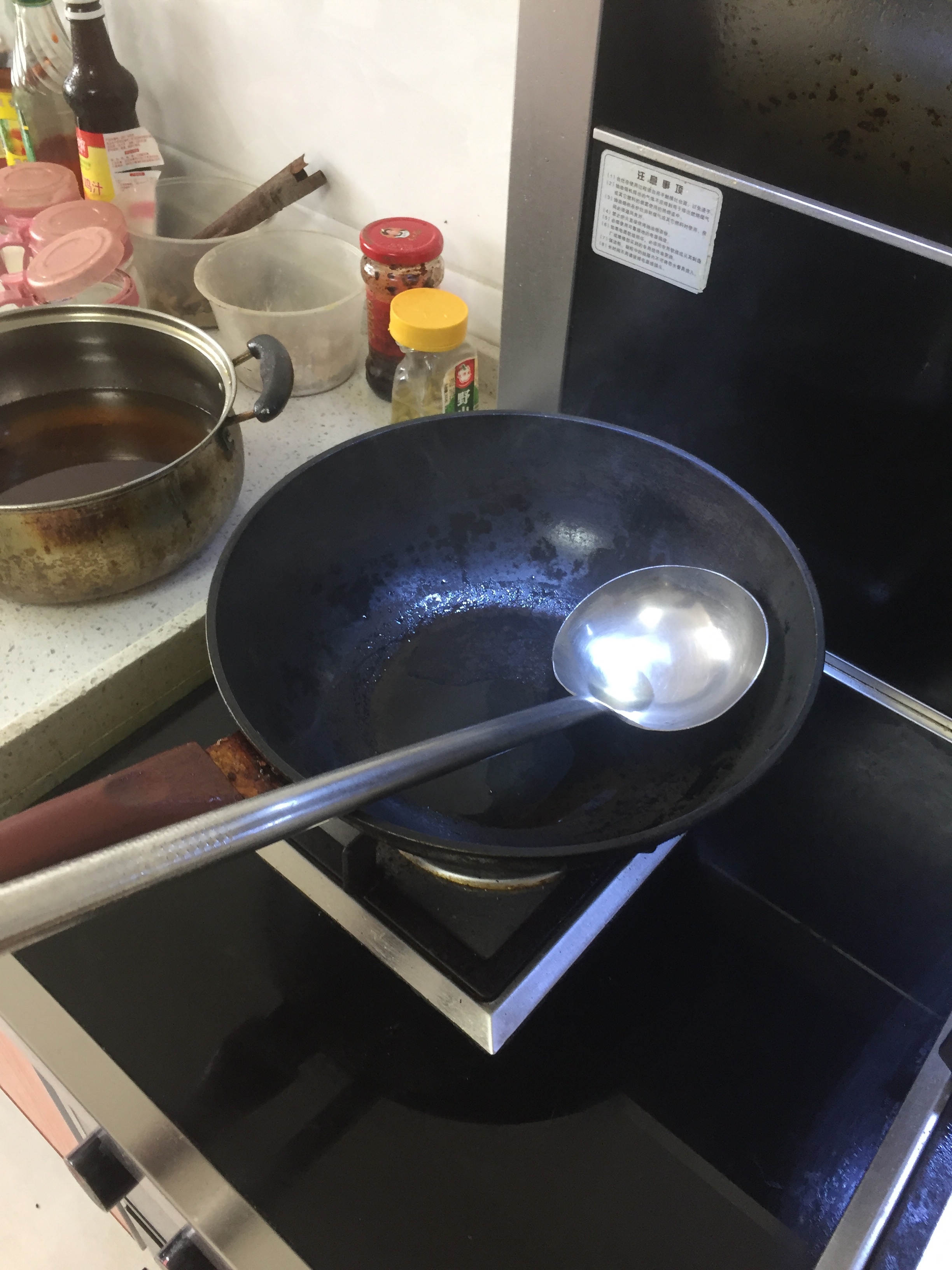 平菇炒鸡蛋（家常做法）的做法 步骤5