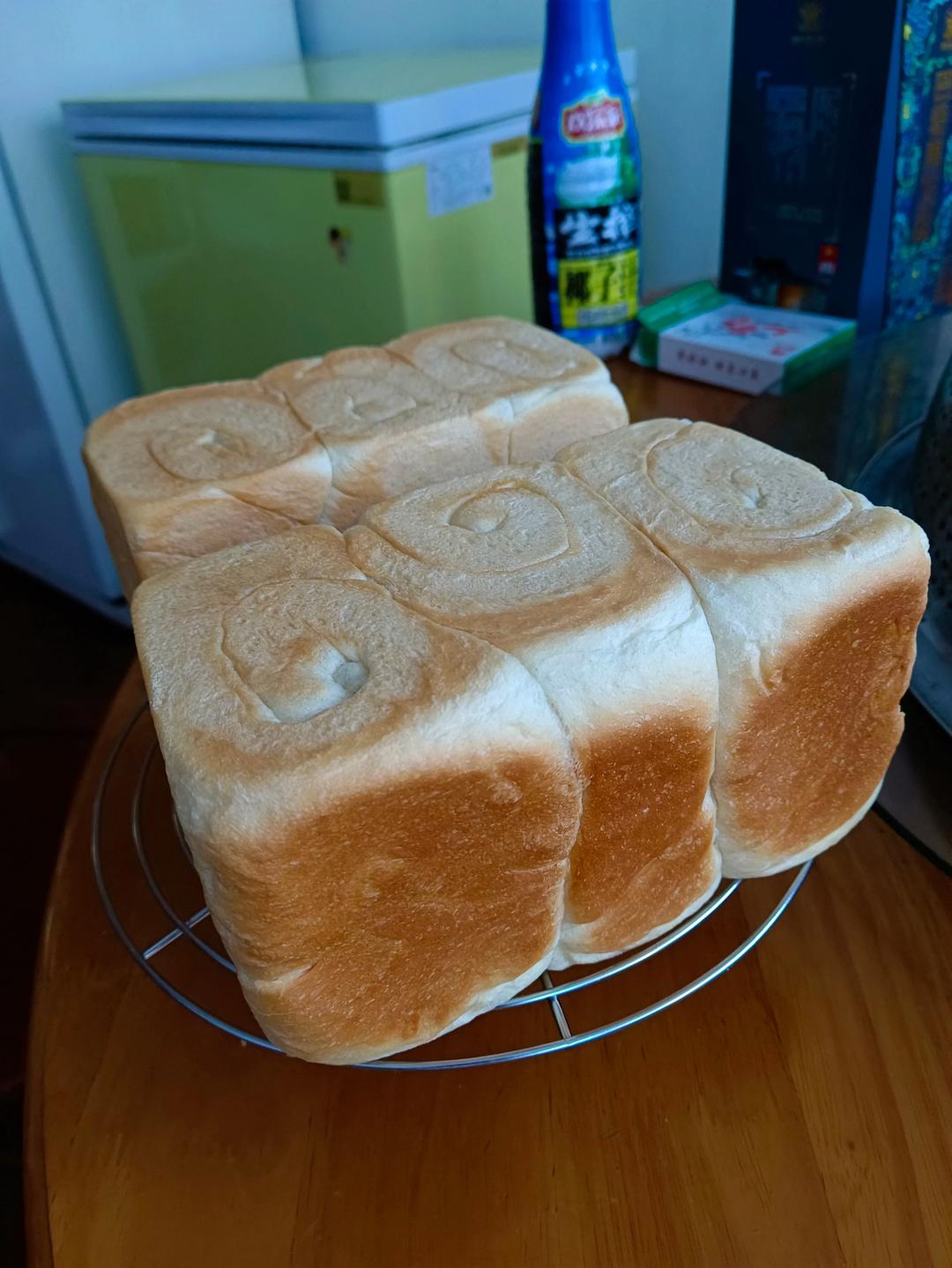 日本很火的生吐司，柔软到想哭，家庭做法小白一次成功