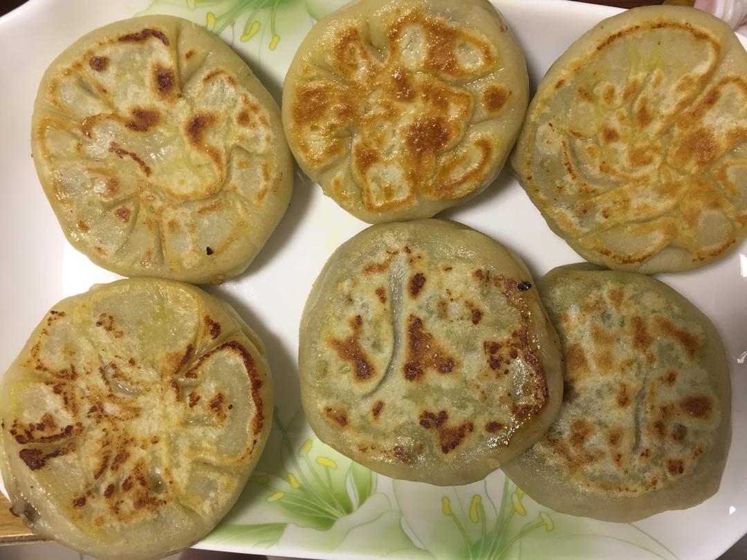 尖椒茄子馅饼