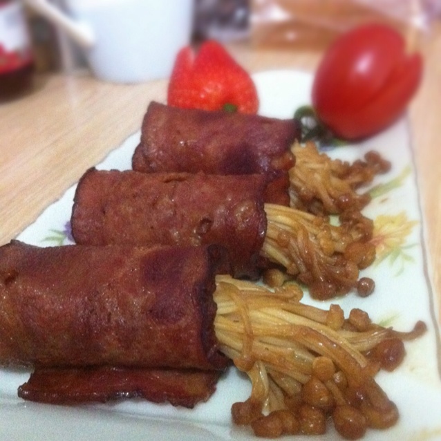 可乐金针菇培根卷
