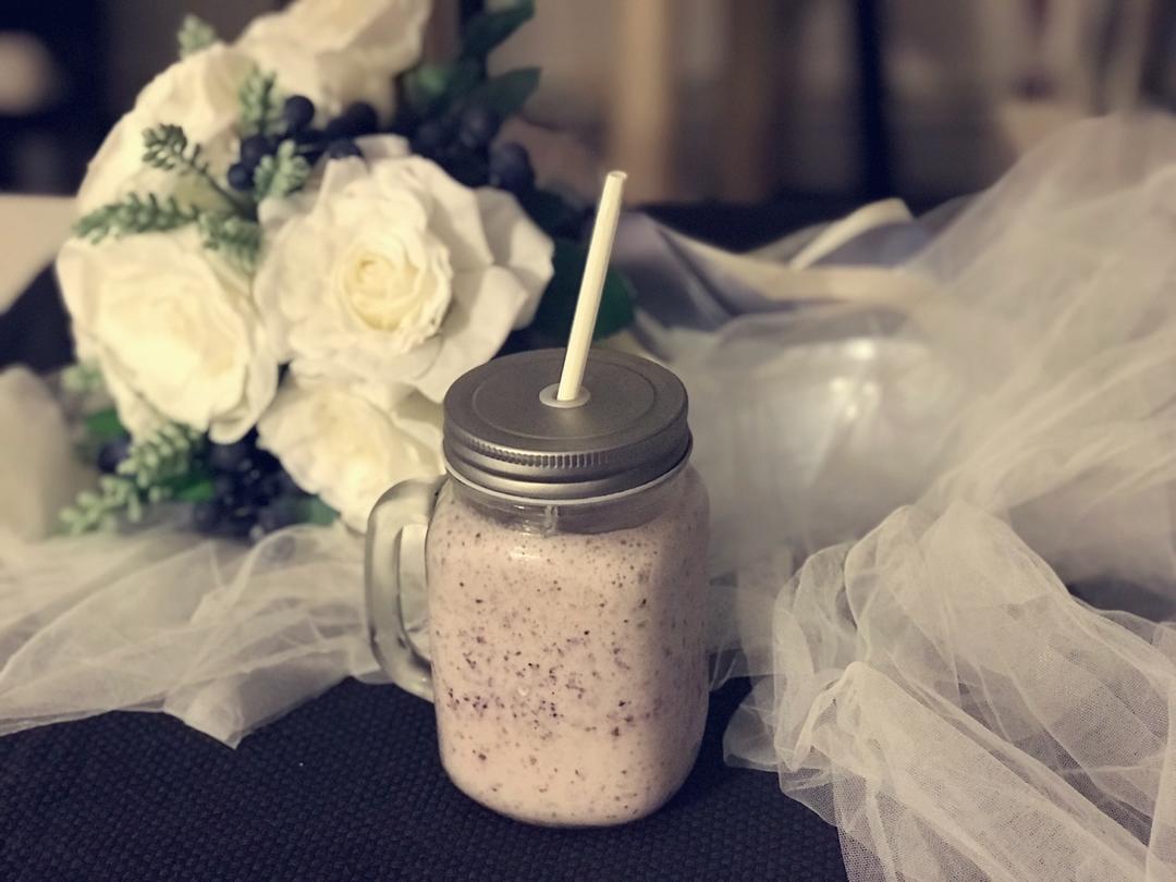 homemade kefir—克菲尔蓝莓奶昔