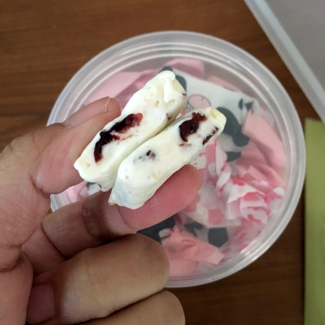 蔓越莓牛轧糖