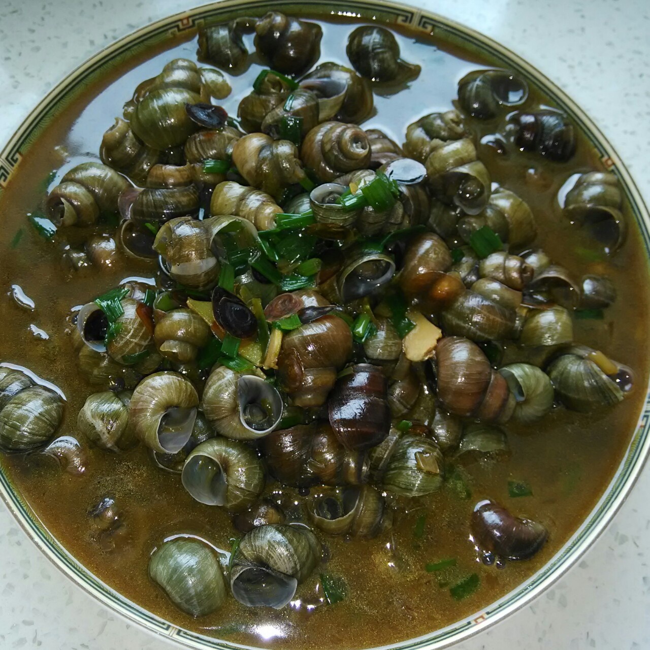 燕子做的酱香炒田螺