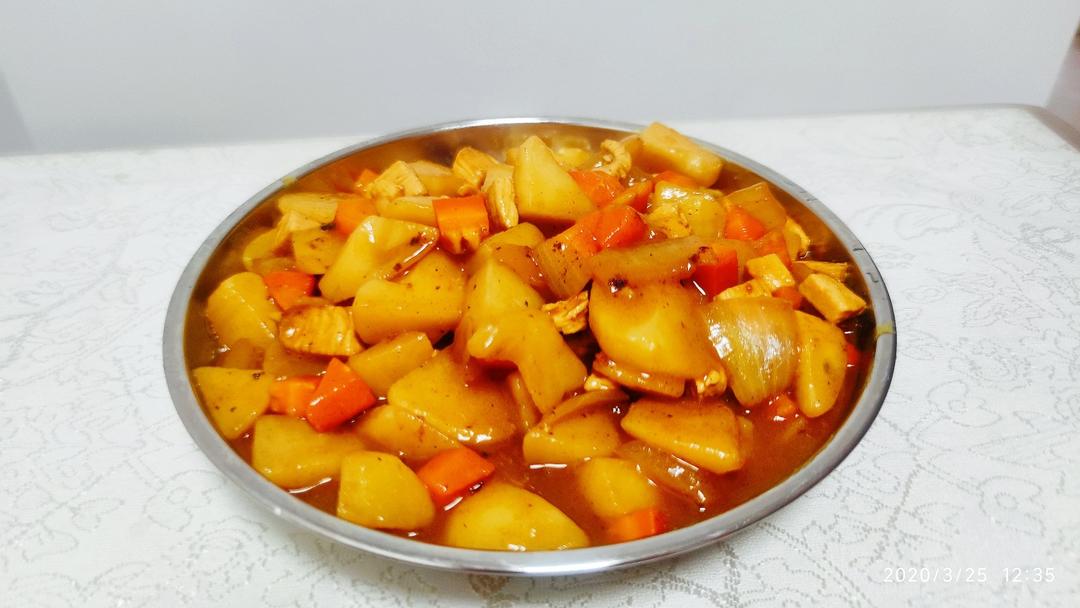 咖喱鸡肉（土豆多多）