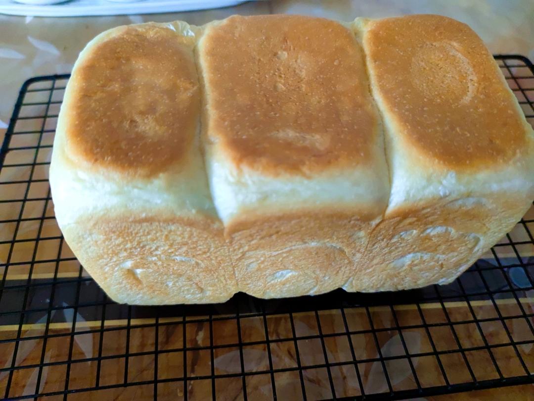 日式生吐司（组织细腻如云朵）