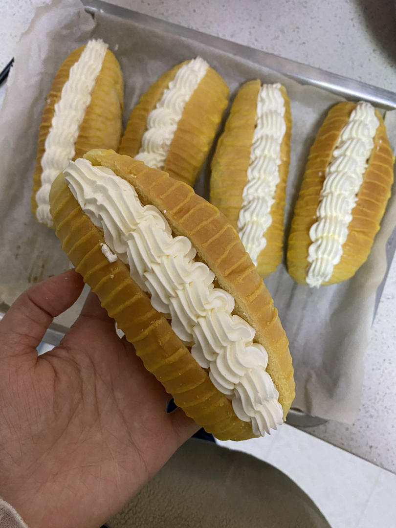 毛毛虫面包