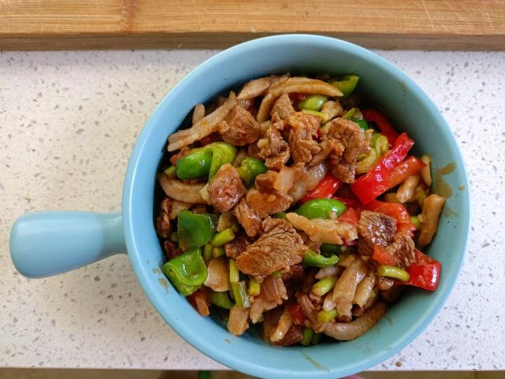 丁丁炒面正宗新疆味