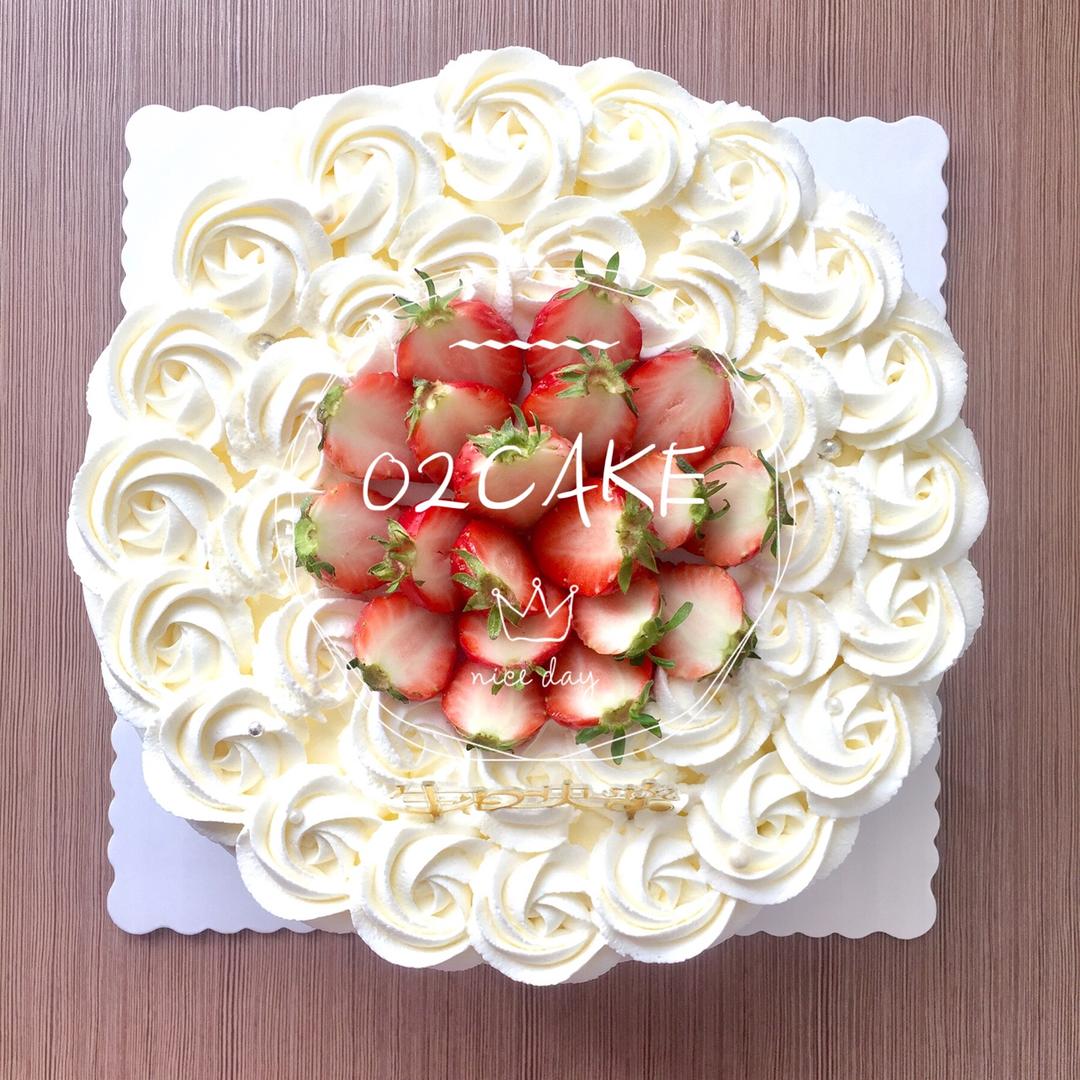 鲜奶蛋糕的各种简单装饰