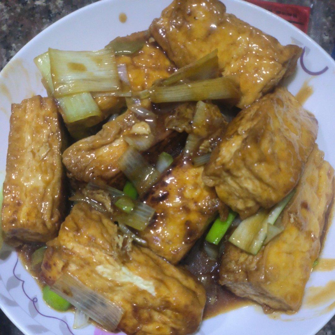葱烧豆腐