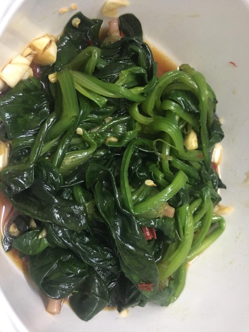 健康低脂凉拌菜—菠菜可以这样吃
