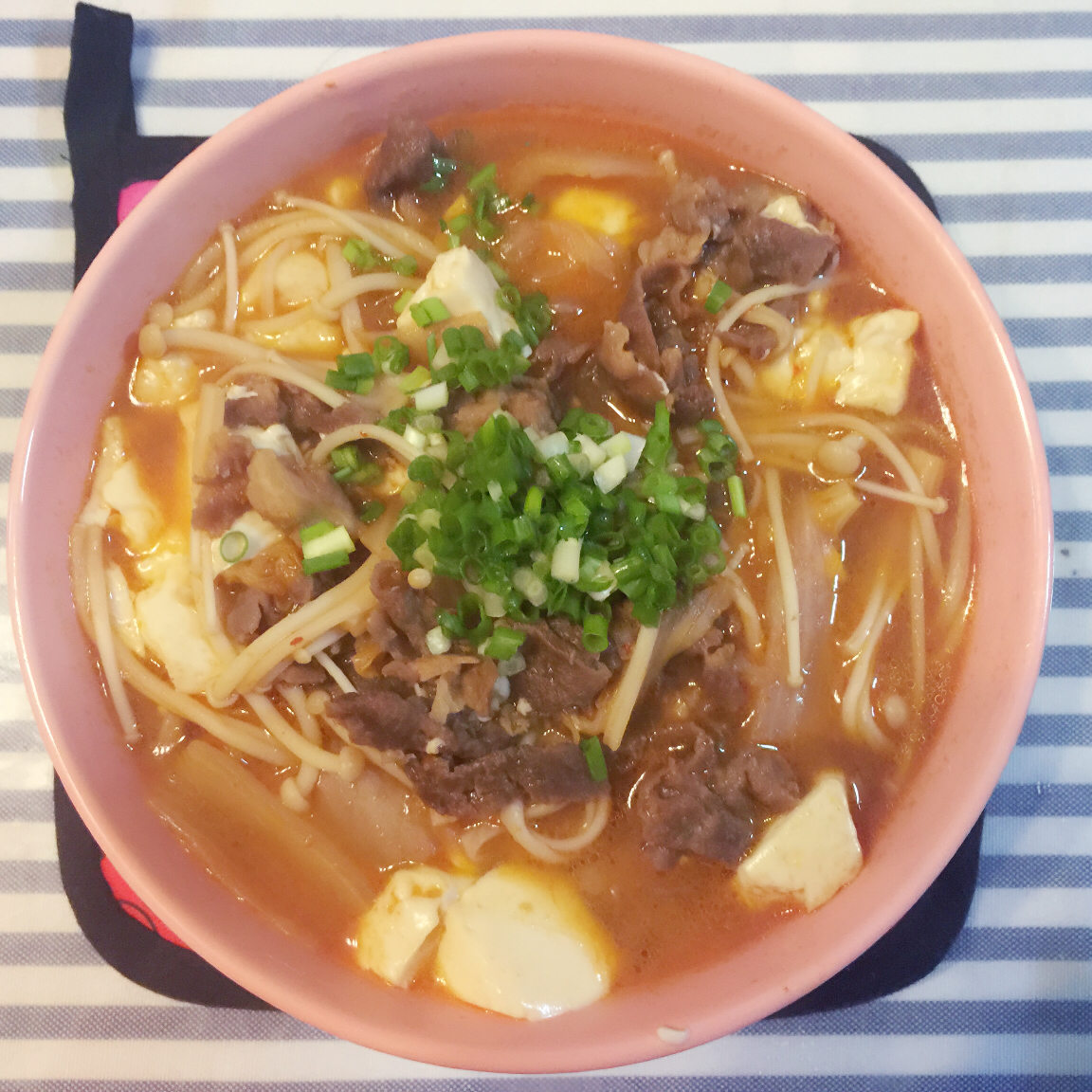 味千泡菜肥牛豆腐锅