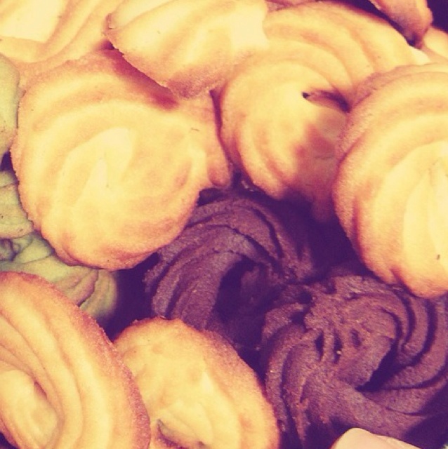 多种口味曲奇（香草、巧克力、抹茶）