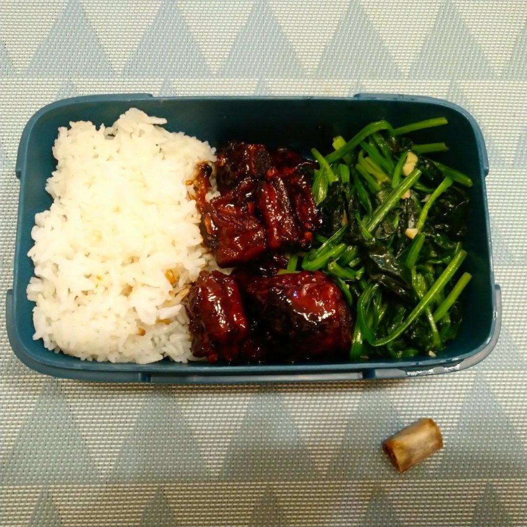 冰花酸梅排骨