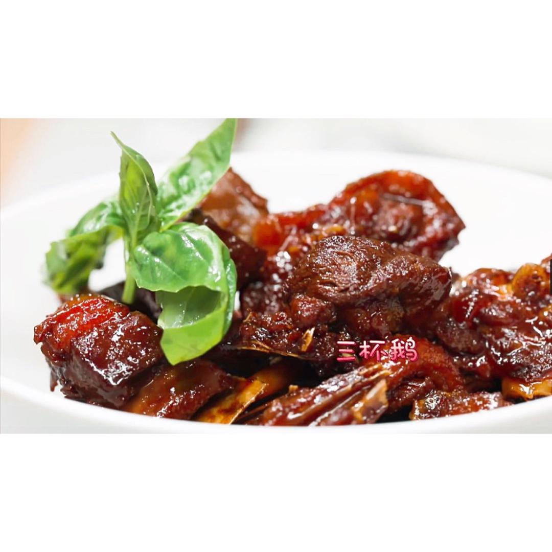 【忘不了餐厅】珠珠姨传家菜:三杯鹅的做法