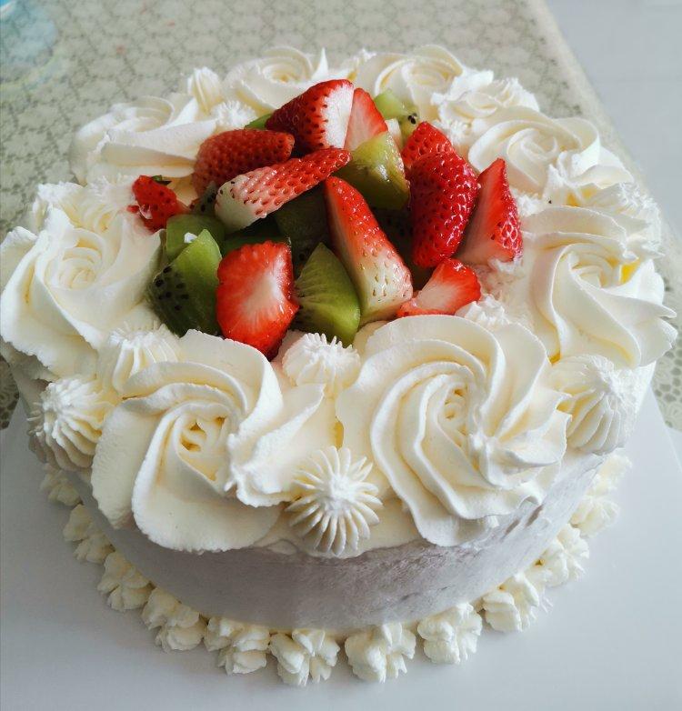 《Tinrry+》草莓奶油蛋糕（8寸配方）