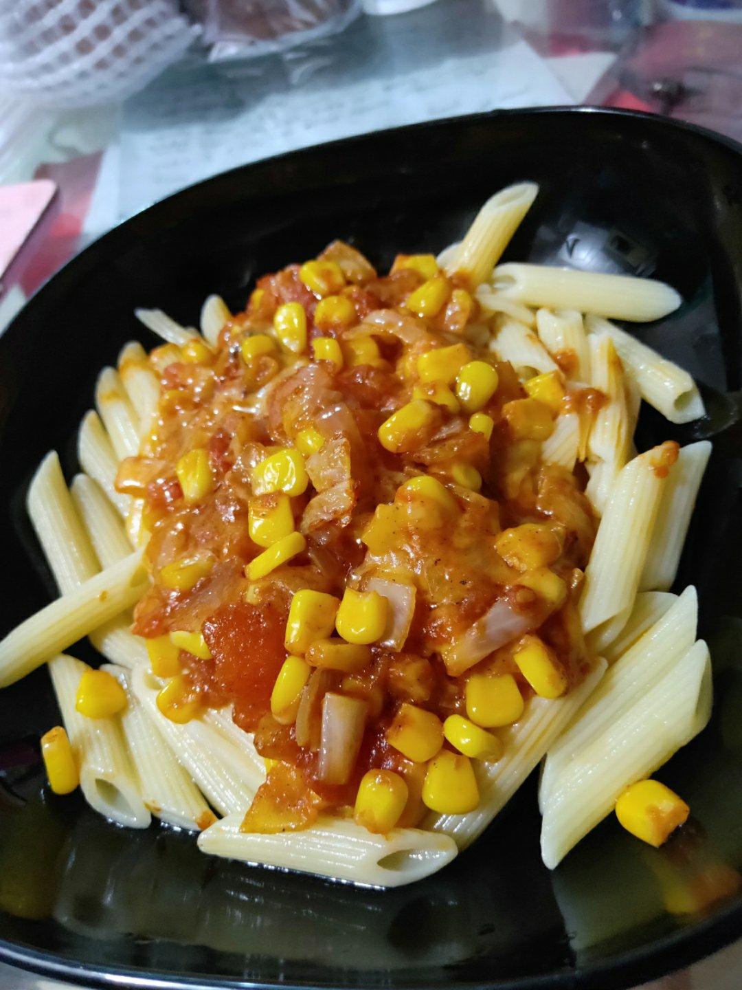 番茄肉酱意大利面