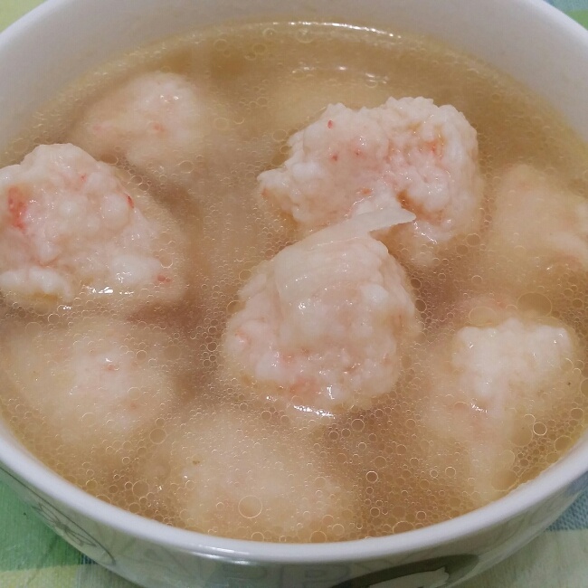 萝卜丝虾丸汤