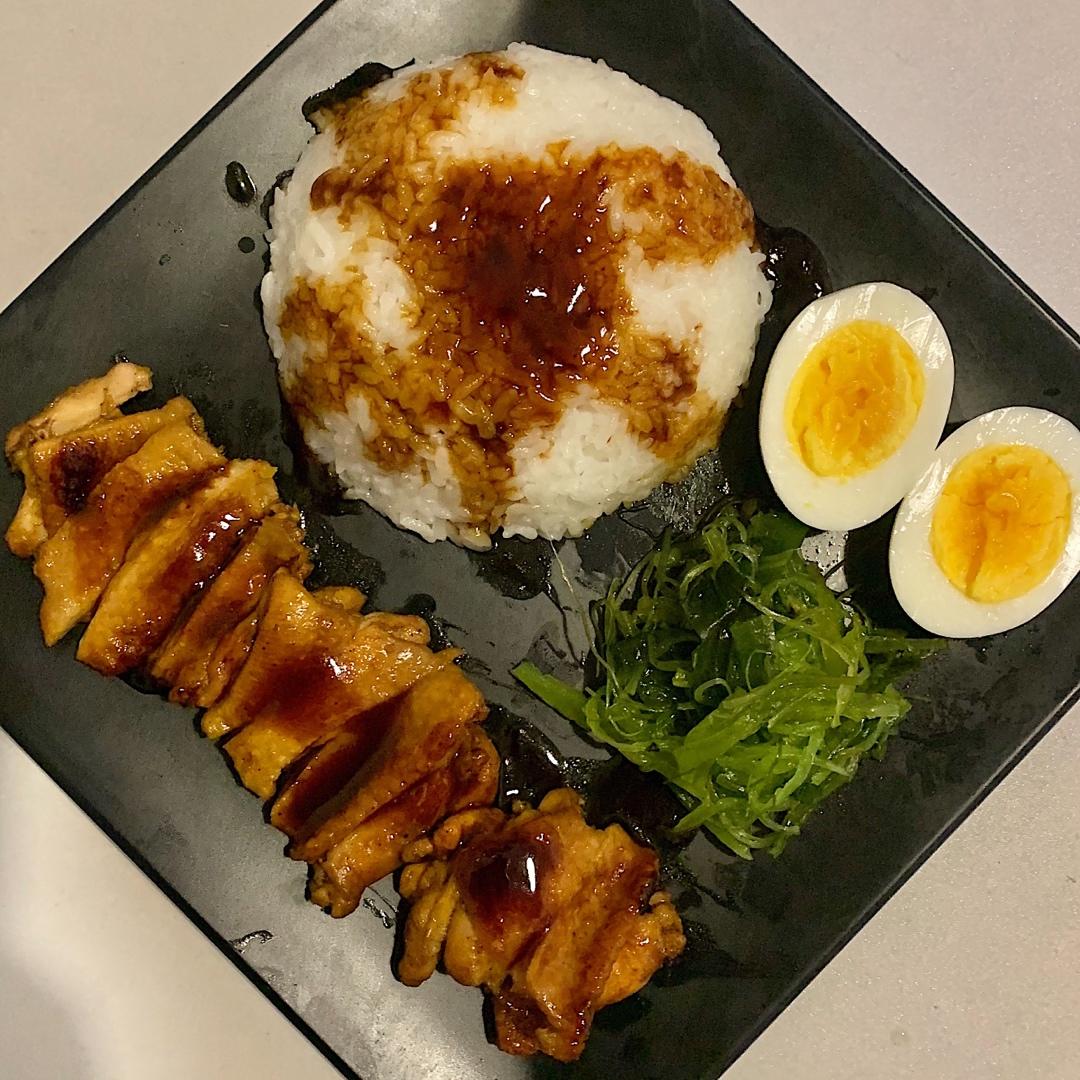 日式照烧鸡排饭