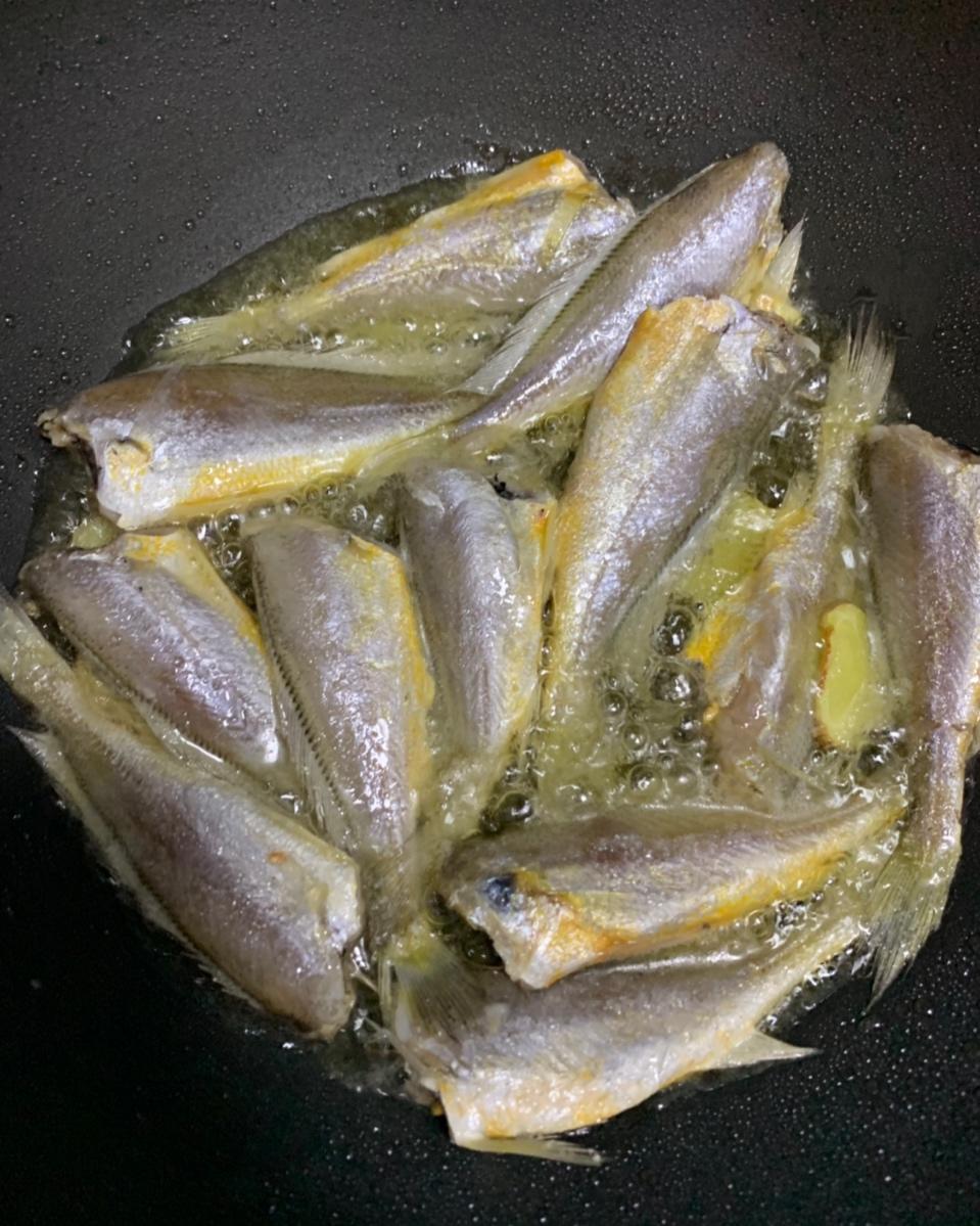 不会碎的红烧小黄鱼