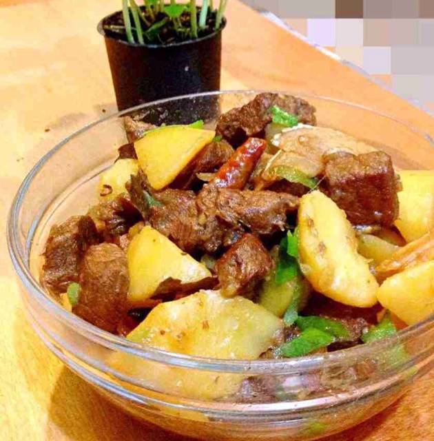 土豆炖牛肉