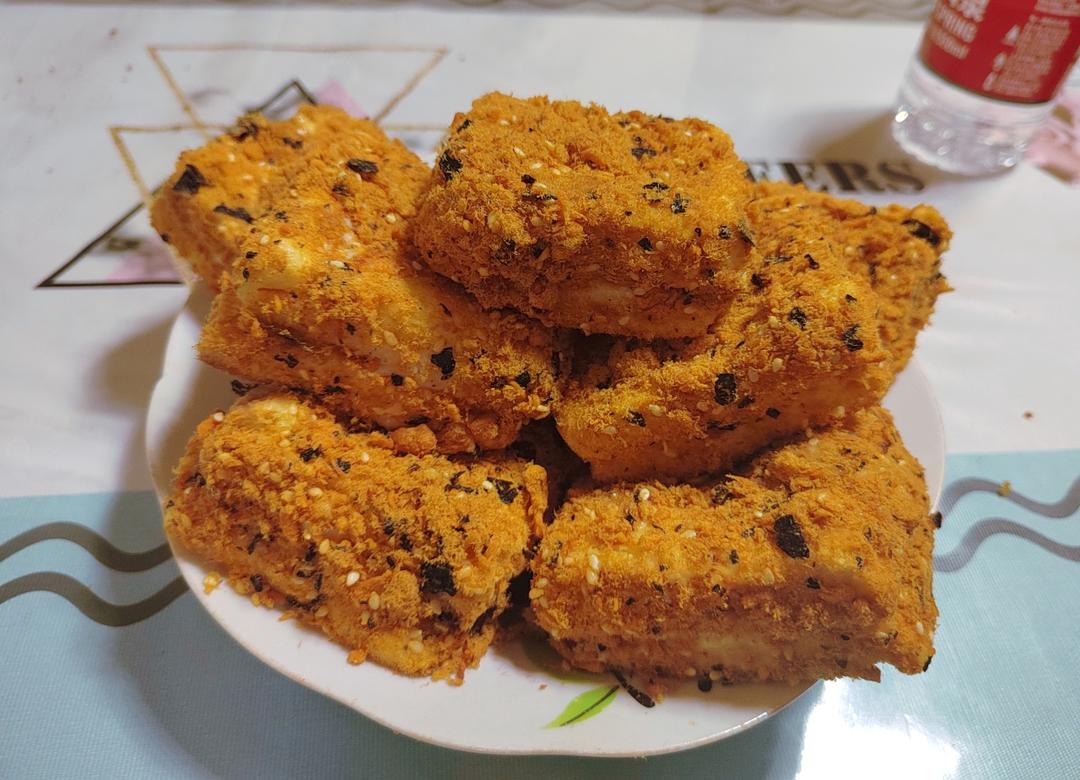 朋友都说比鲍师傅好吃的海苔肉松小贝