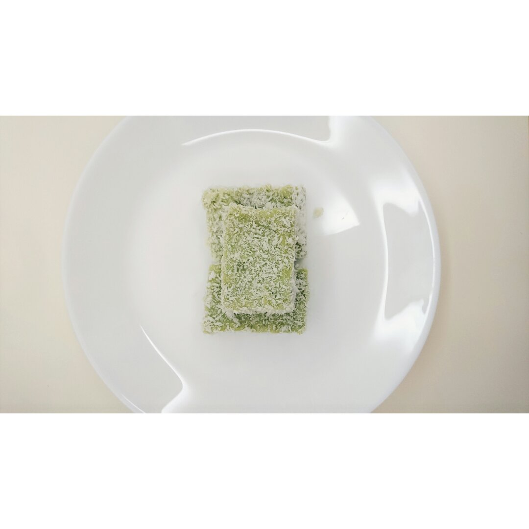 完胜85度C牛奶椰丝小方