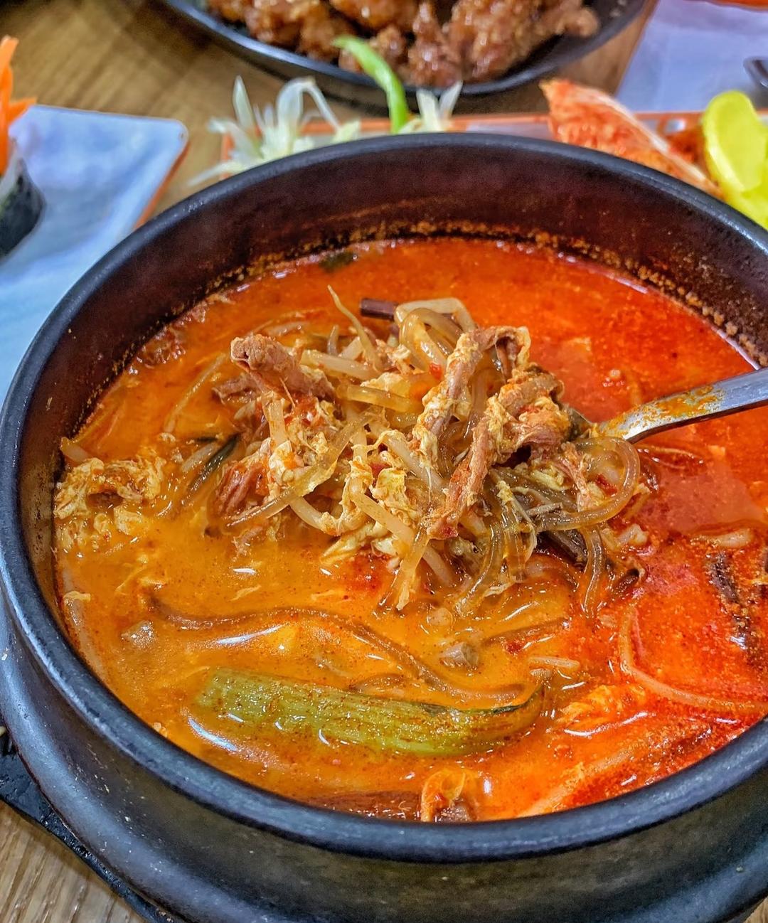 🇰🇷韩式辣牛肉汤｜Spicy beef and vegetable soup｜Yukgaejang 『육개장』