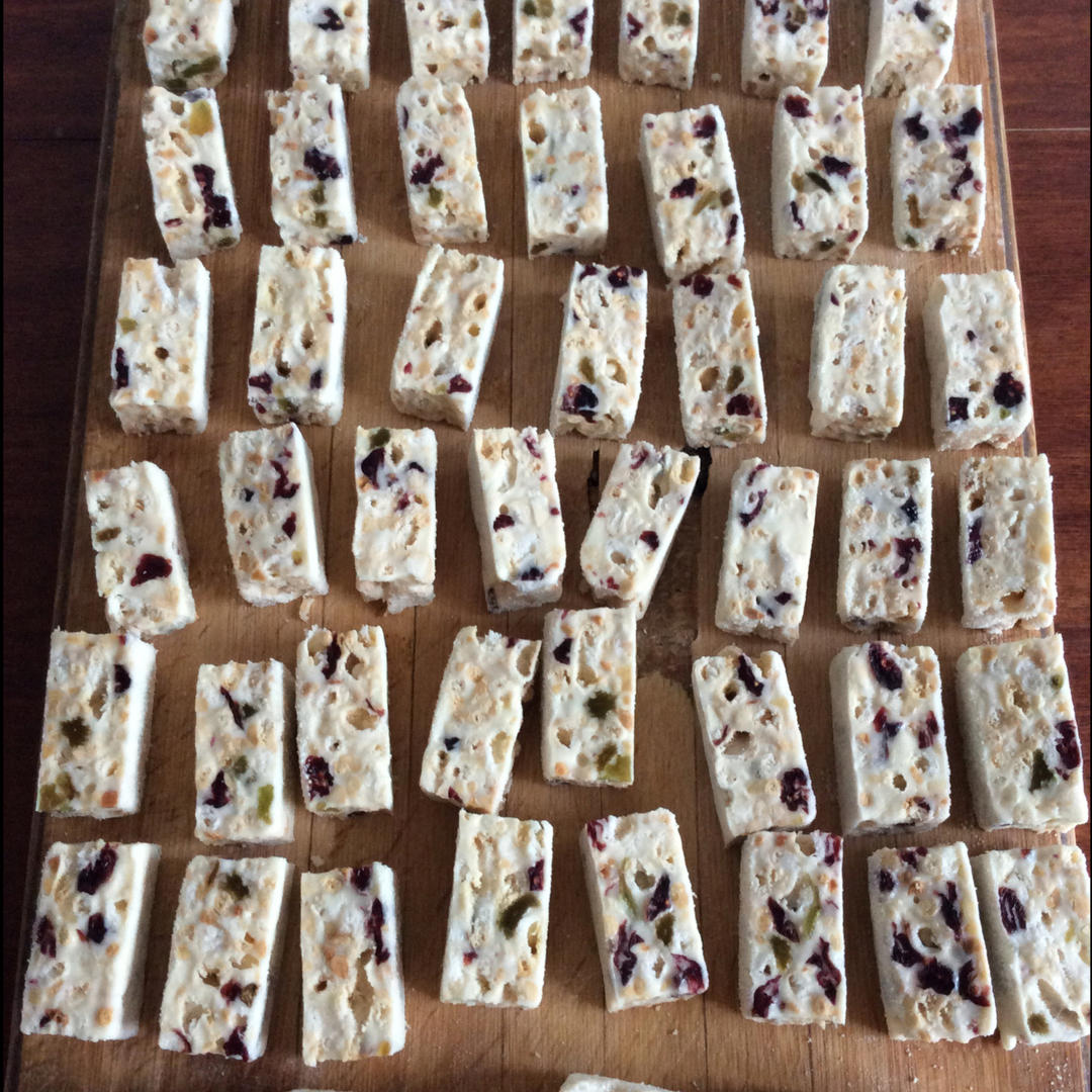 面包机轻松做牛轧糖（这样做雪花酥也赞哦）