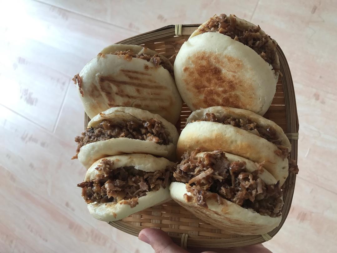 肉夹馍(白吉馍的制作)