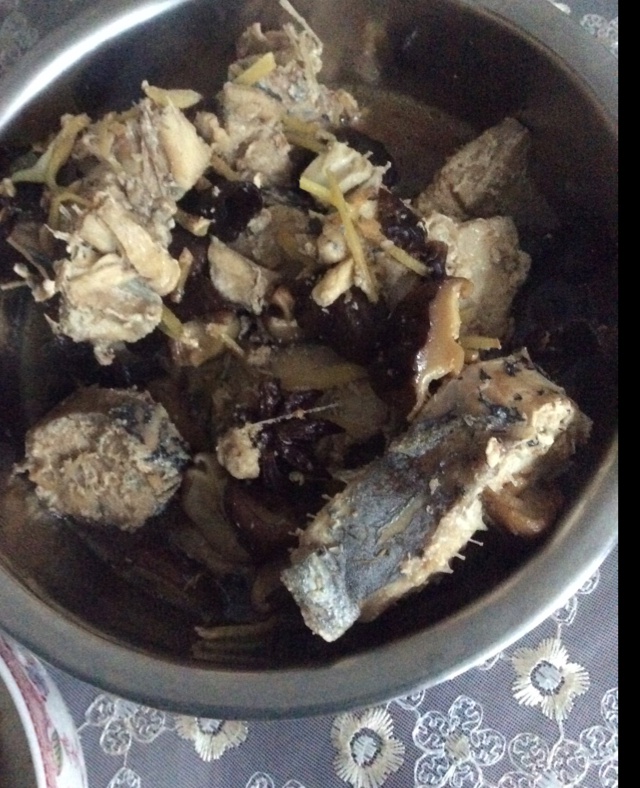 炖鲅鱼