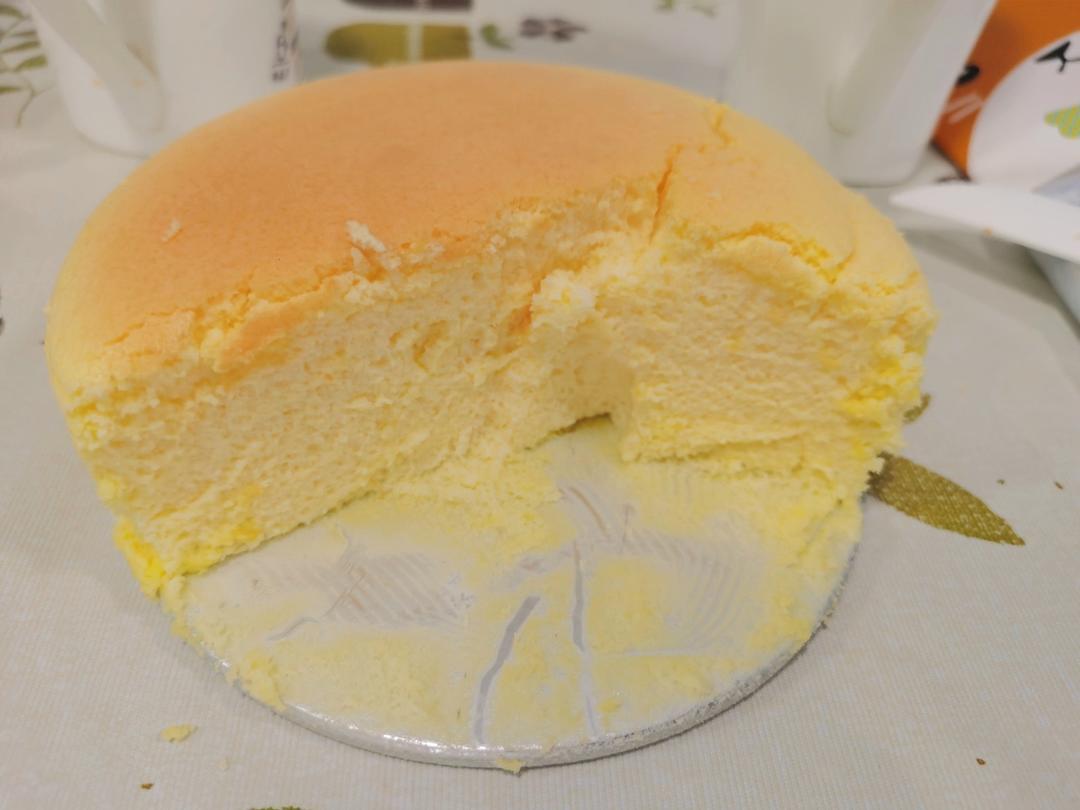 Cheese Cake(轻乳酪蛋糕)8 寸