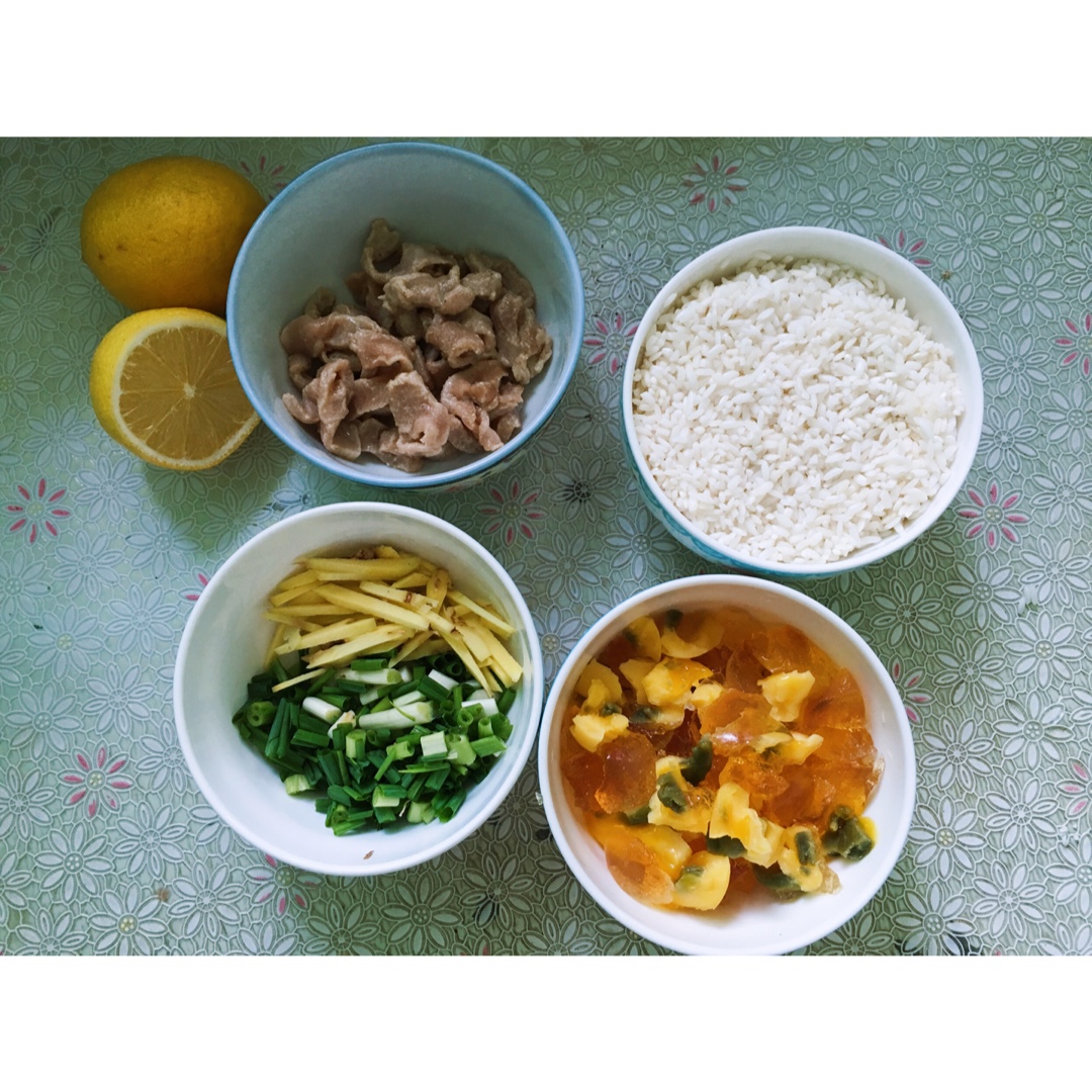 十五分钟快手之香滑皮蛋瘦肉粥(附五分钟电饭煲电压力锅更快捷方法)