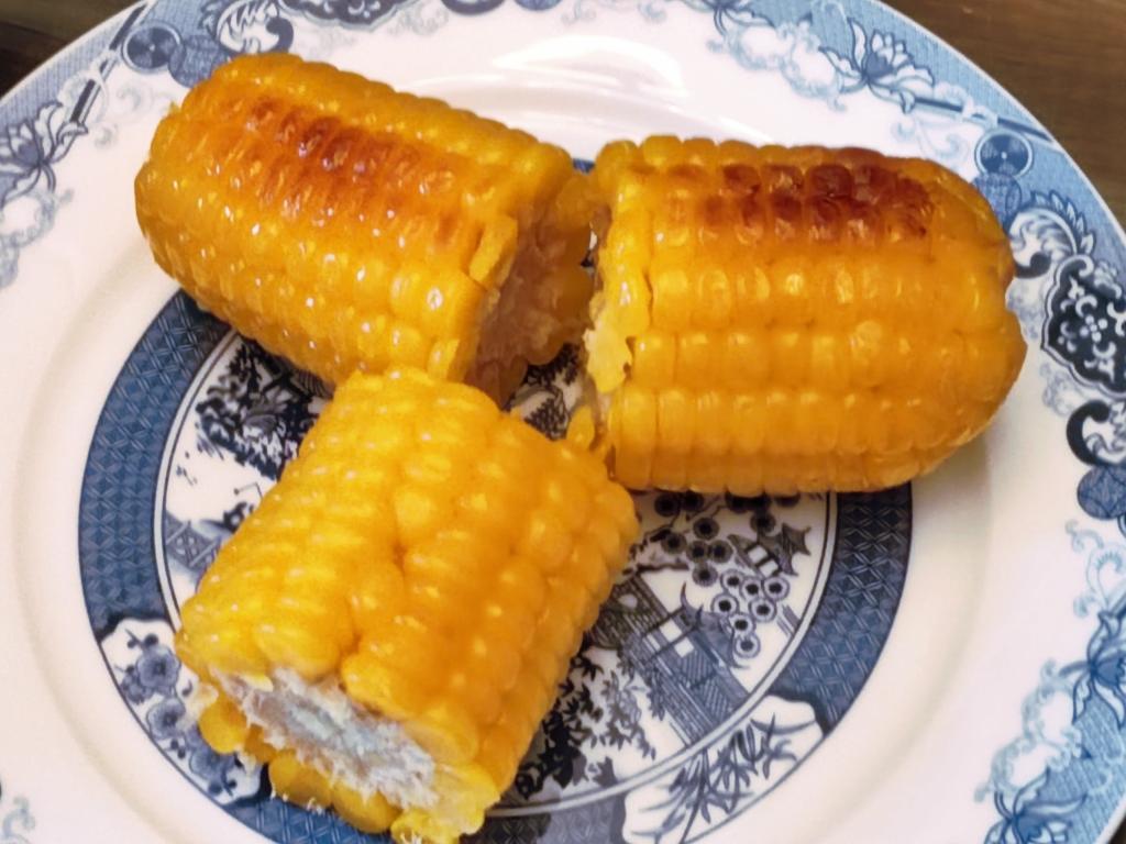简单好吃的锡纸烤玉米