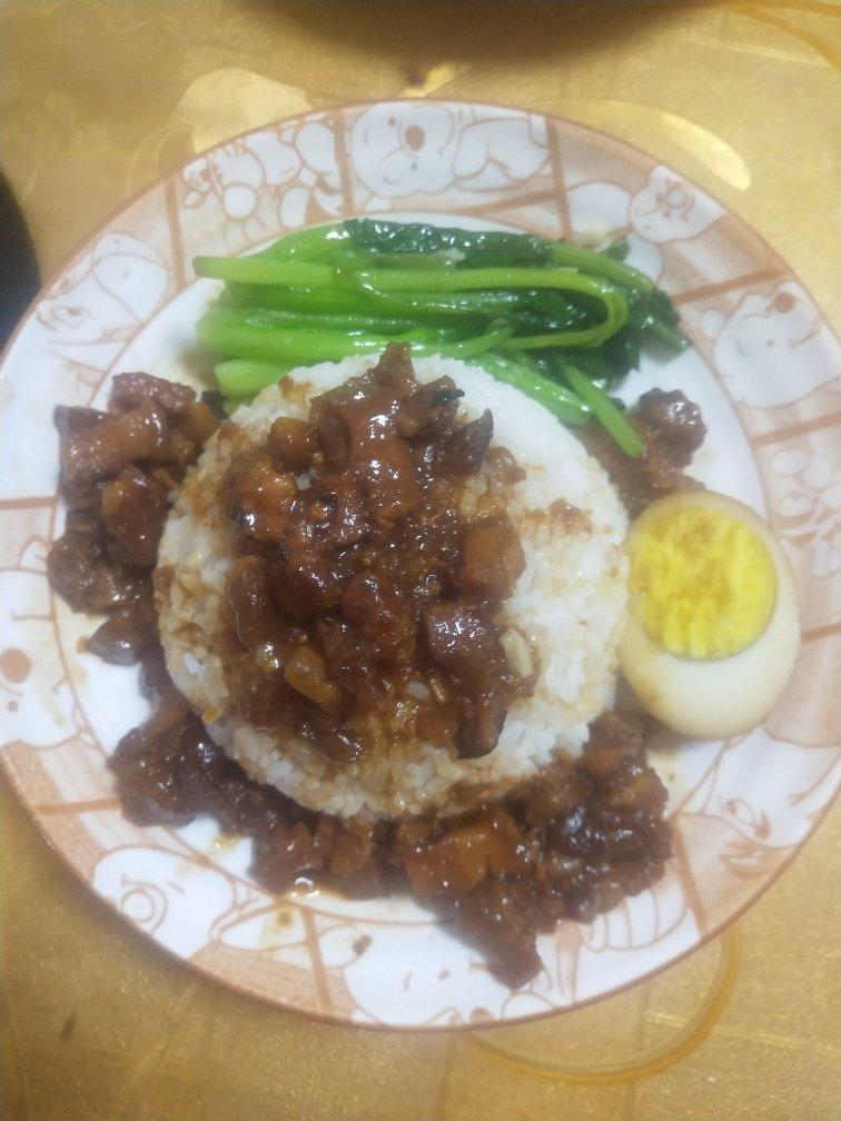 台式卤肉饭
