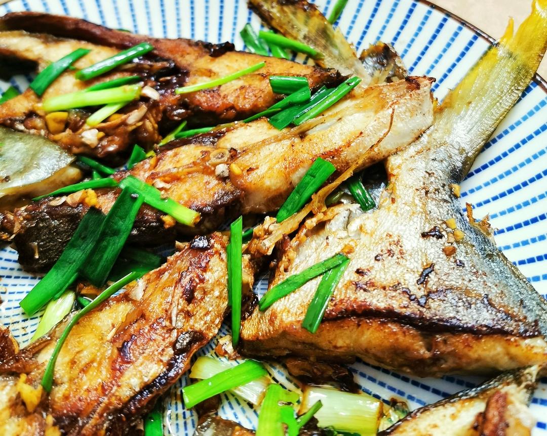 煎封金鲳鱼的做法