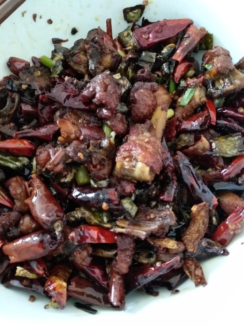 辣子鸡丁