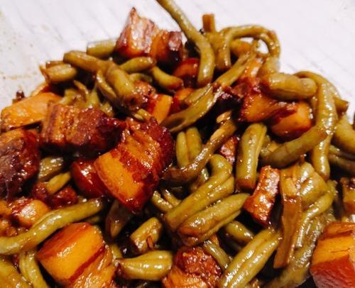 红烧肉焖豆角