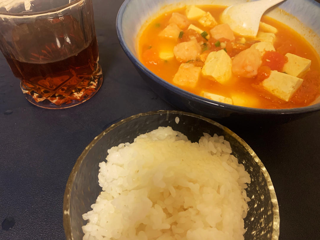 🍅番茄虾滑豆腐汤
