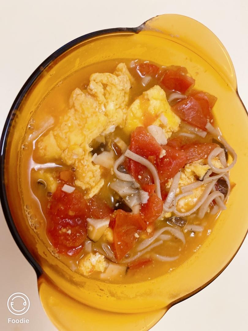 恨不得抱着锅舔的番茄鸡蛋面