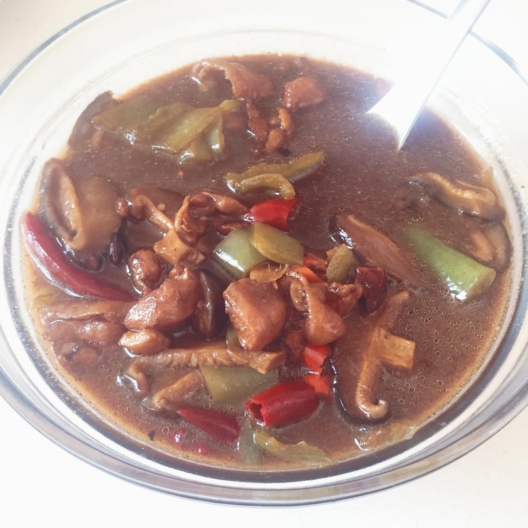 黄焖鸡米饭